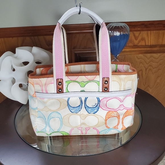 Coach Hamptons Weekend Signature Scribble tote - Picture 4 of 16